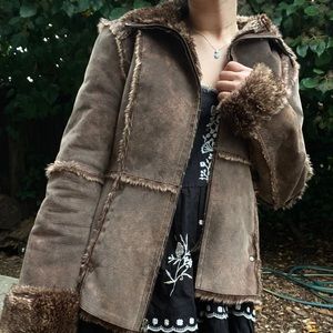 Vintage Guess Y2K Faux Fur and leather jacket